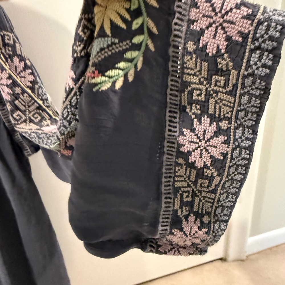 Johnny Was Multicolor Embroidered Women's Blouse - Picture 4 of 5